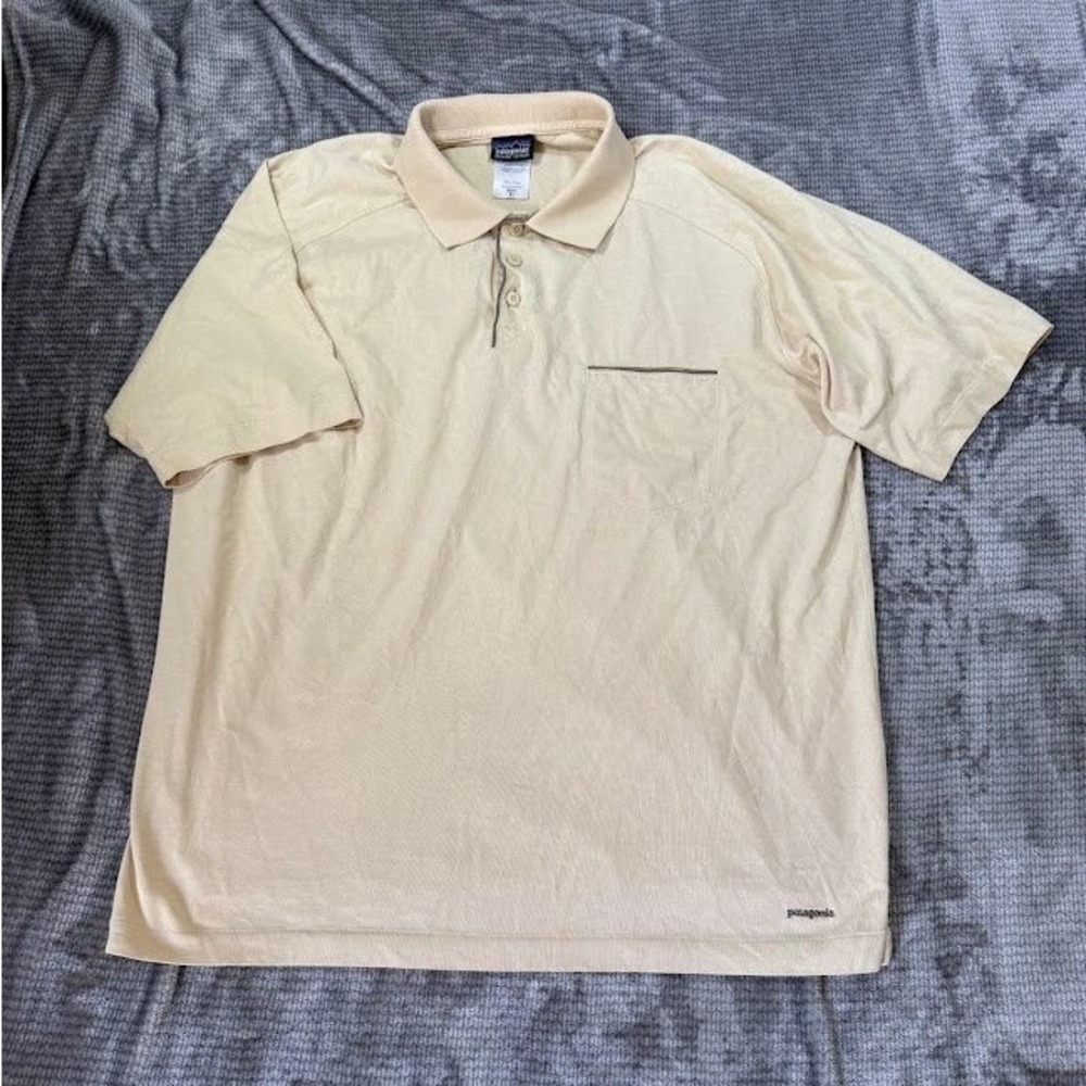 Patagonia‎ Mens XL Organic Cotton Blend Polo Shirt Tan Short Sleeve Chest Pocket